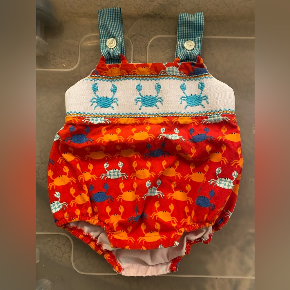 9mo smocked crab bubble Cukees brand 
Tomato red with orange and blue crabs
